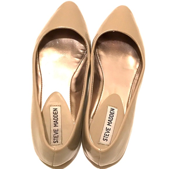 Steve Madden Nude Ibiza Flats (Size 7M) - Picture 2 of 8